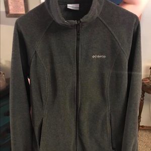 Women’s Columbia fleece